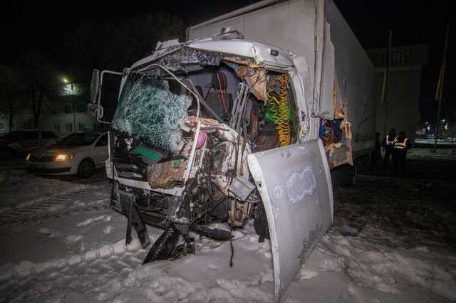 Трагедия на "проклятом месте" под Киевом: всплыли подробности ДТП