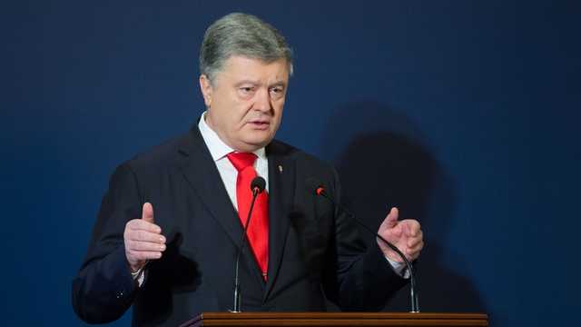 Никаких федераций и особых статусов не будет – Порошенко