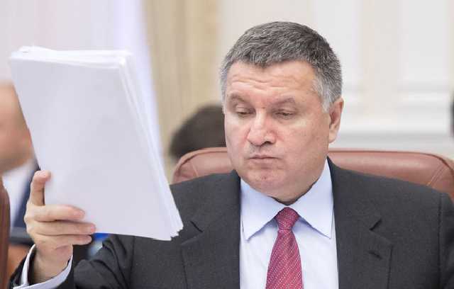 Аваков: Большинство кандидатов в президенты уже нарушают закон