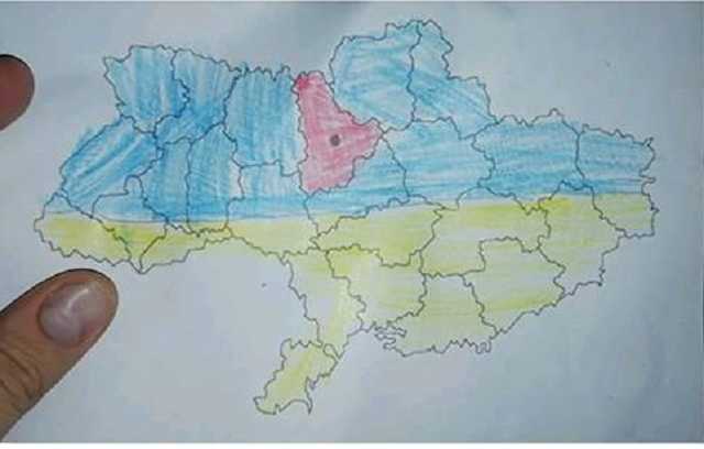 "Нужно дрючить": в Одессе первоклашек учат по картам без Крыма