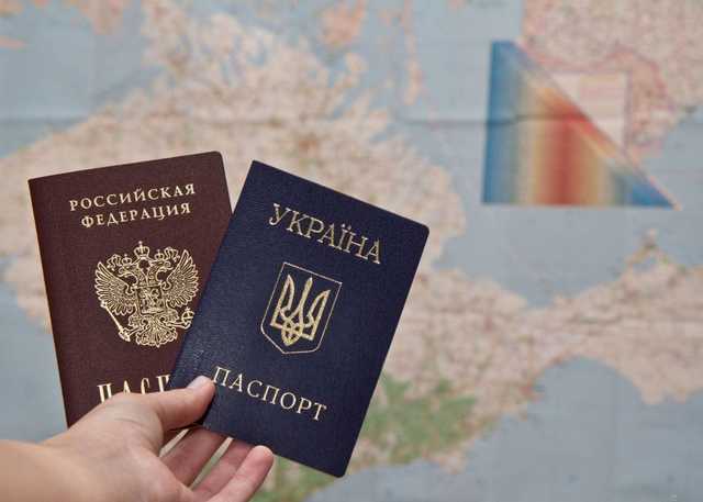 Боевики ОРДЛО заставляют жителей оккупированного Донбасса отказываться от гражданства Украины и получать паспорта РФ