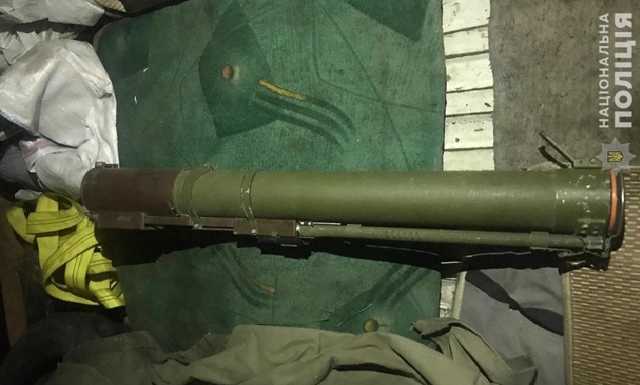 Во Львове задержали мужчину с гранатометом