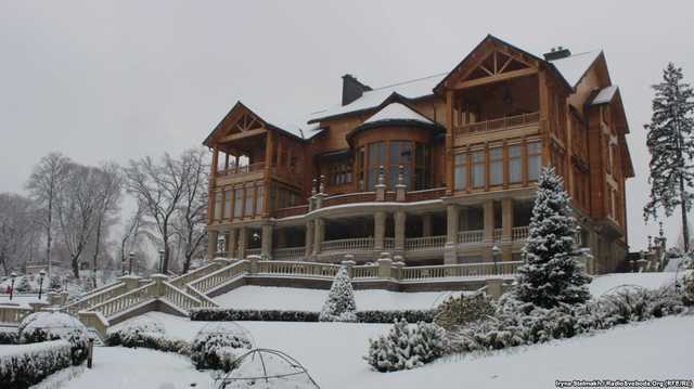 СМИ: «Межигорье» хотели отдать в управление медику из Белой Церкви