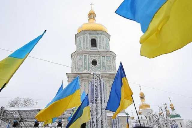Переход приходов РПЦ в ПЦУ: Порошенко подписал решающий закон