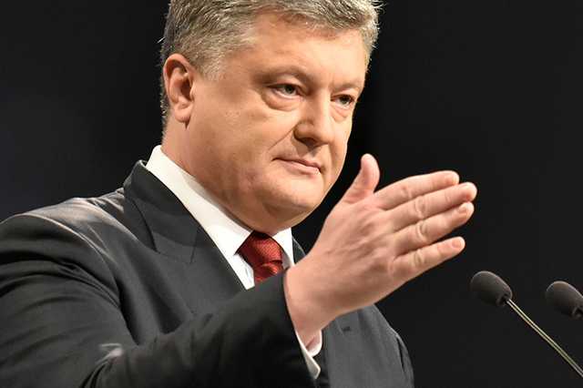 Президент рассказал, что экономика страны растет уже 12 кварталов подряд