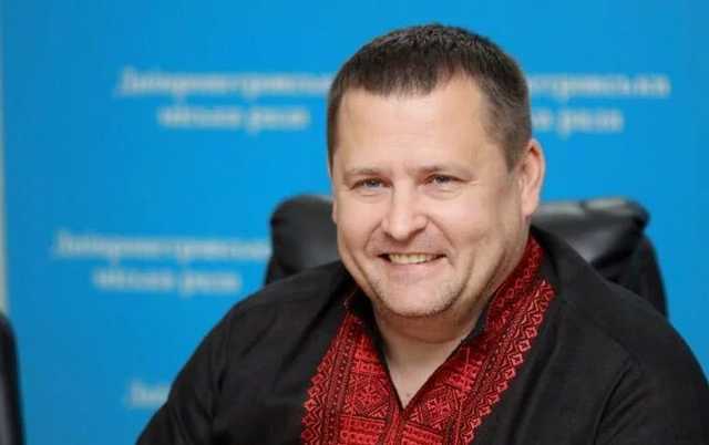 Мэр Днепра Филатов: В каждом садике, троллейбусе есть частица заслуги Петра Порошенко