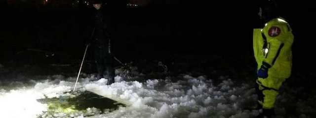 В Киеве из воды вытащили тело парня, который пропал месяц назад