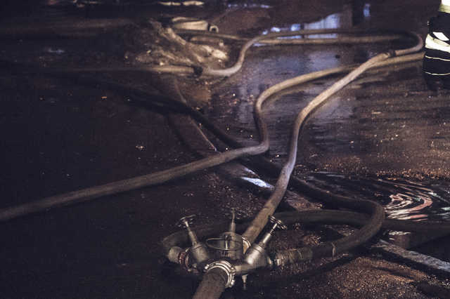 В Киеве возле станции метро «Дарница» горели МАФы