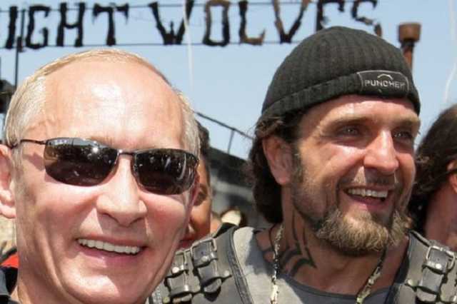 ’’Пи**а ему!’’ В Москве сгорел клуб путинских ’’Ночных волков’’. Видеофакт