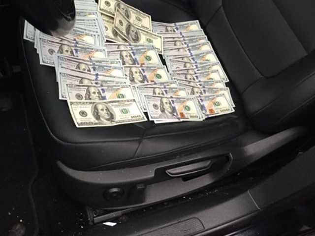 В Винницкой области на взятке поймали чиновника: вымогал у застройщика 15 тысяч долларов