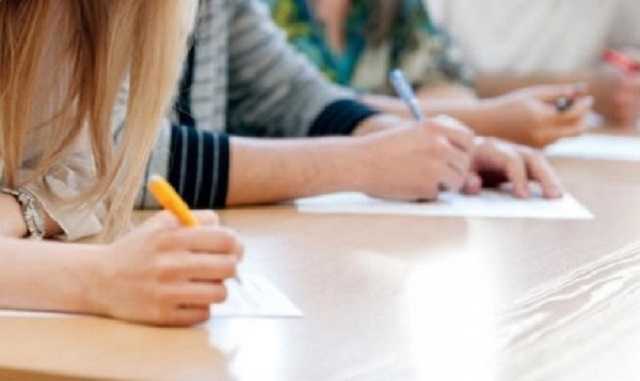 Украинским абитуриентам напомнили о старте регистрации на основную сессию ВНО