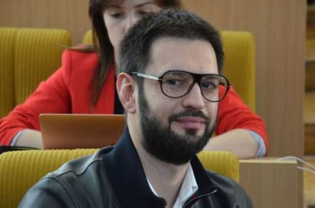 Нардеп от БПП Давид Макарьян курирует рейдеров Одесского медуниверситета, - СМИ