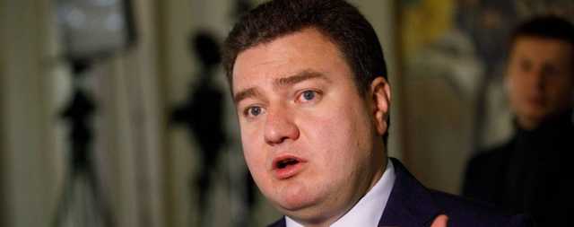 "Картины, часы, миллион долларов наличными". Декларация кандидата в президенты Бондаря