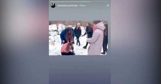 В Житомире школьницы избили сверстницу