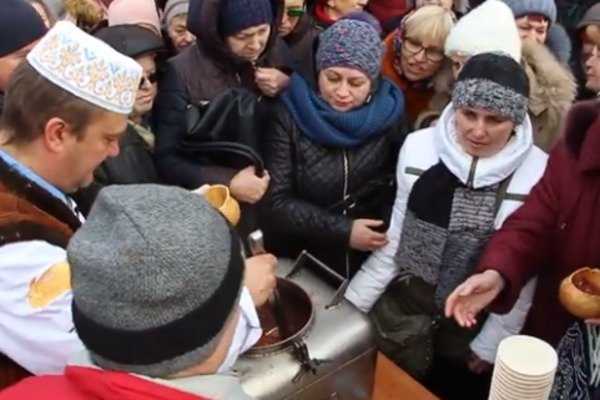 В Полтаве произошла потасовка из-за бесплатной еды