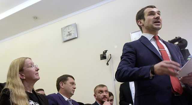 Окружной суд Киева начал рассматривать ходатайство об отмене отстранения Супрун