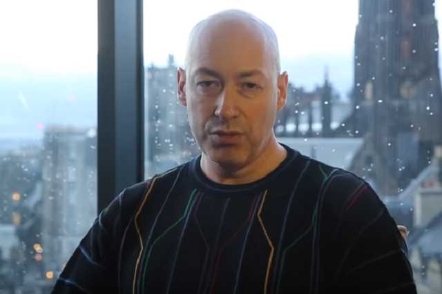 Гордон обвинил кандидата в президенты в скандале с отрезанной головой