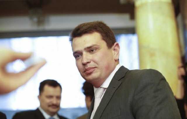 Сытник заработал в январе 157 тыс. грн при окладе 9 тысяч