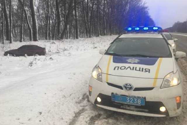 Окровавленное тело в куче стекла: под Киевом произошла трагедия