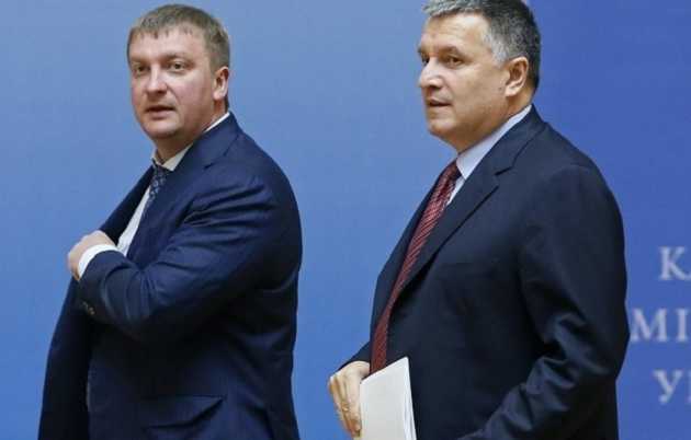     -   Mitsubishi Pajero  1,3  