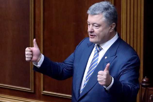 У Порошенко продолжают выдавать путинский креатив