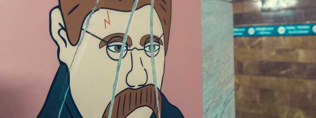 В метро Киева вандалы изрезали портреты Тараса Шевченко