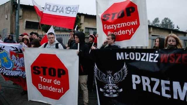В Польше снова разгорелся “бандеровский” скандал