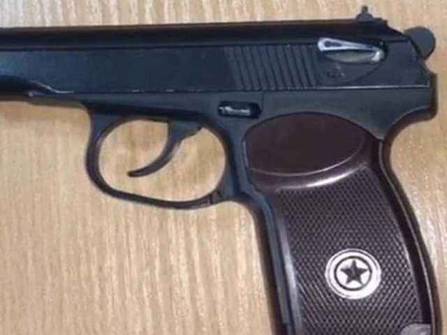 Неадекватный водитель устроил стрельбу в Одессе