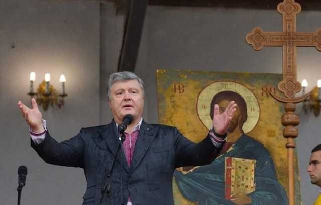 У Порошенко отрицают существование "томос-тура"