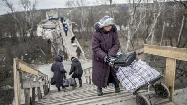 ОБСЕ: на КПВВ «Станица Луганская» люди массово теряют сознание