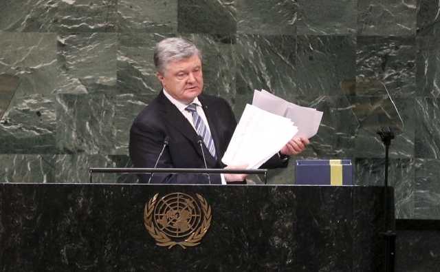 Порошенко: Эскалация до полномасштабной войны с РФ не является такой уж нереальной