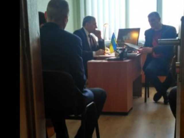 У мэра Сум проводят обыск