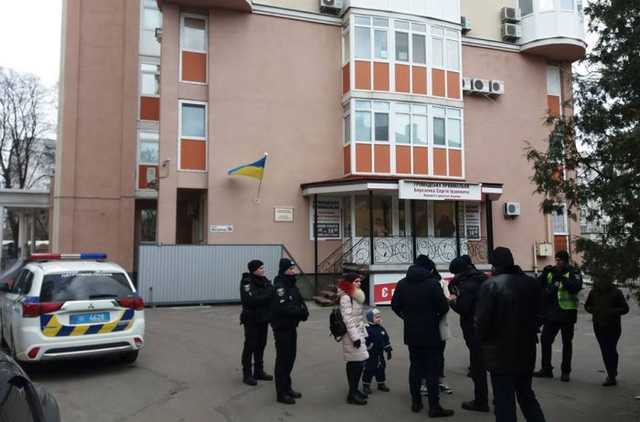 В штабе Березенко подкупают избирателей, - блогер