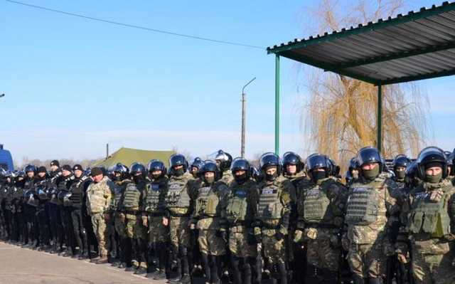 В Северодонецке тысяча силовиков отработала противодействие провокациям во время выборов