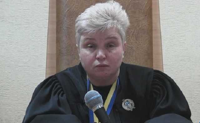 Судье Печерского суда грозит увольнение за незаконное решение