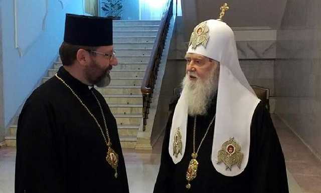 УГКЦ хочет отслужить литургию в Софие Киевской. Филарет против