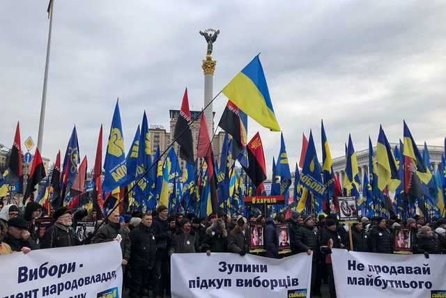В Киеве проходит Вече за честные выборы