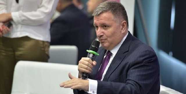Аваков заявив про дискредитацію поліції з боку СБУ
