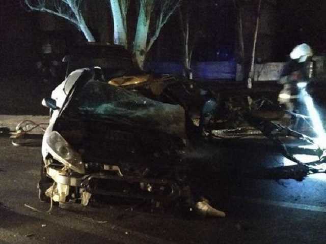 В Николаеве разбился автомобиль с военными: есть жертвы