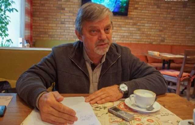 «Президенту не стоит жить иллюзиями, что украинцев можно обманывать до бесконечности»