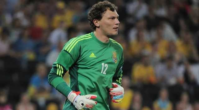 Футболист сборной Украины написал письмо пленным морякам