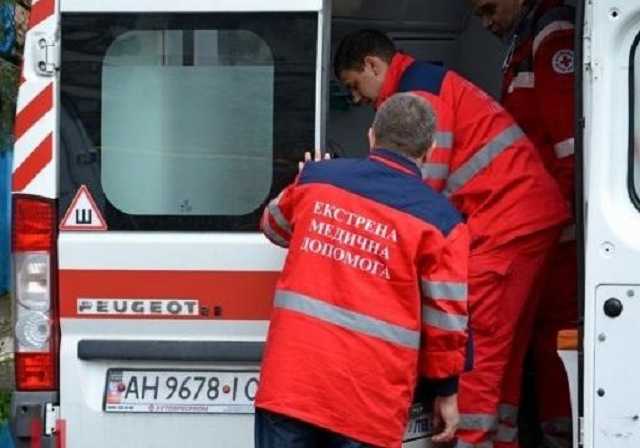 В Полтаве на улице нашли двух парней без сознания: один умер