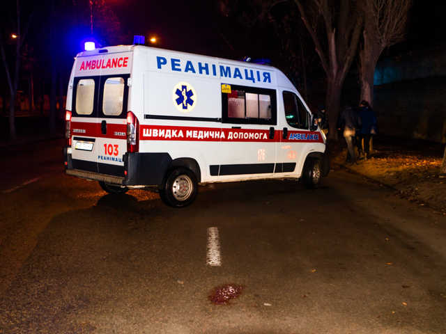 В Днепре под колеса Kia бросился пешеход