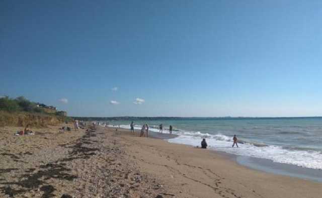 Людей попросили на выход. Оккупанты в Крыму отдали жилой район военным