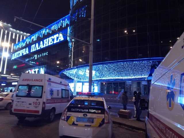 В Киеве будут судить мужчину, который трижды «минировал» ТРЦ «Украина»