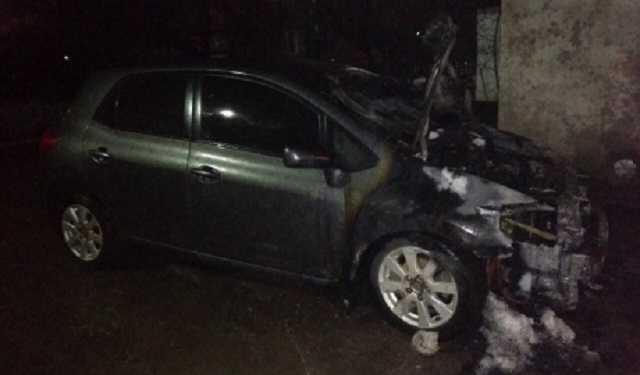 В Харьковской области сожгли машину депутата