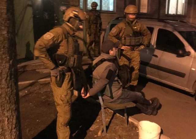 В Киеве задержали банду грабителей банкоматов, которой руководила 25-летняя девушка