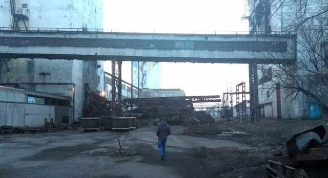 В Донецке обрушился мост: фото с места ЧП