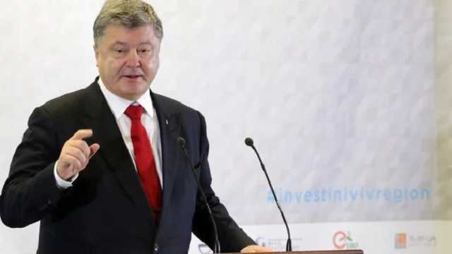 Порошенко в Каневе на Тарасовой горе устроил раздачу Шевченковских премий