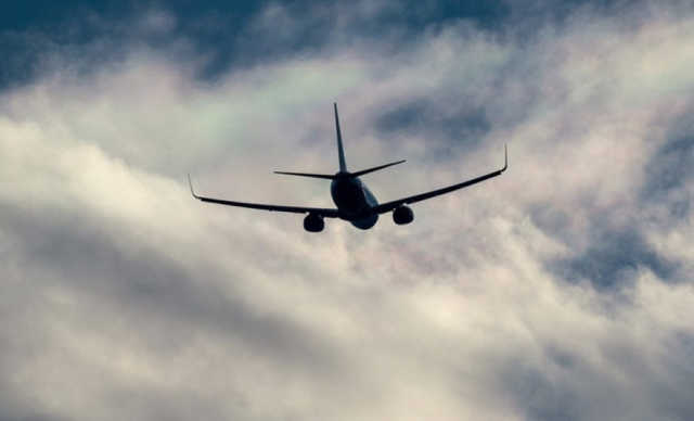 Кричали и молились: в США десятки пассажиров пострадали из-за ЧП с самолетом